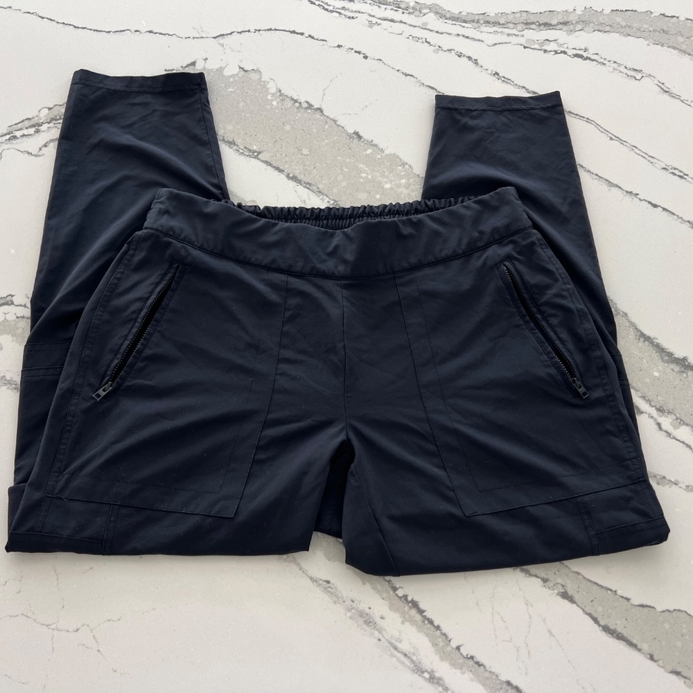 ATHLETA Women's Chelsea Lightweight Cargo Pant - Sz 12P - Picture 3 of 12